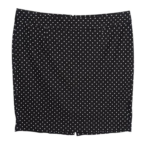 Lane Bryant Polka Dot Skirt Black and White Size 22 Slit on Back Zipper Closure - Picture 1 of 6